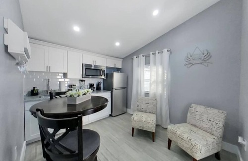 Tampa Villa | Wander Inn Tiny Home Unit 4