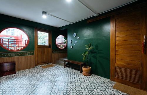 Bang Na Bed & Breakfast | Wander Wonder 八WW