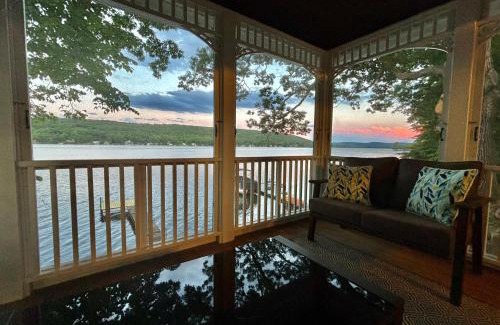 Hammondsport House | Waneta Way Cottage