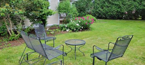 Hammondsport House | Waneta Way Cottage