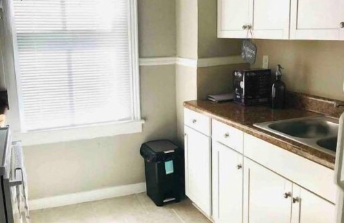 Summerville House | Warm Masters Getaway