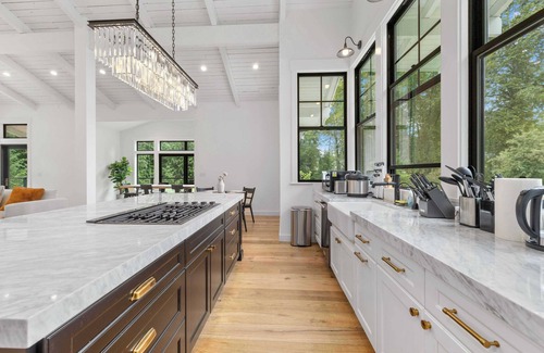 Union Hill-Novelty Hill House | Warm & Sophisticated Family Home 3BR3B｜Fireplace & Relaxing Patio n #41901