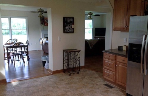 Toms Brook House | Warm, Welcoming Retreat on Shenandoah River and Stunning views
