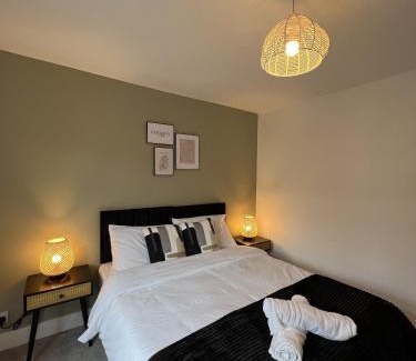 Watford House | Warner Brothers House