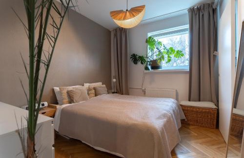 Praga Poludnie Apartment | Warsaw Concierge Kinowa Gardens