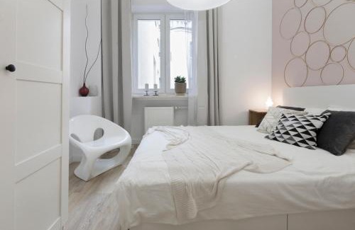 Nowa Praga Apartment | Warsaw Concierge Stalowa