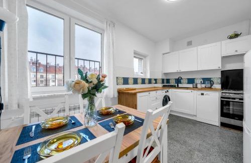 Srodmiescie Południowe Apartment | Warsaw Downtown Studio - Top location, Metro Nearby - by Rentujemy