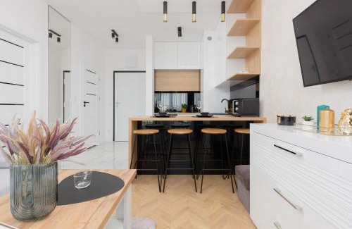 Praga Polnoc Apartment | Warsaw Kotsisa Apartments with Parking by Noclegi Renters