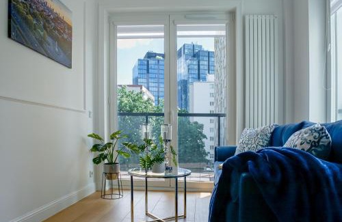 Mirow Apartment | Warsaw Seasons by Alluxe Boutique Apartments