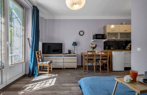 Zoliborz Apartment | Warsaw Studio - Parks & Metro nearby - by Rentujemy