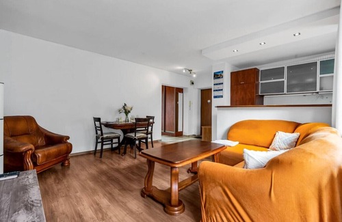 Targowek Apartment | Warsaw Targówek Suite - 54m2, Balcony, Bus nearby - by Rentujemy