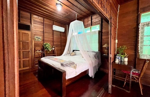 Nakhon Chai Si Hotel | Was Na Yajai