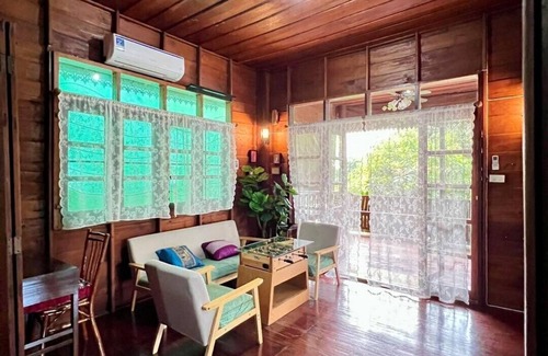 Nakhon Chai Si Hotel | Was Na Yajai