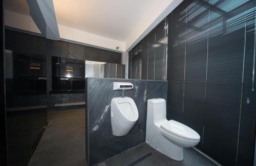 Dongshan House | Watch House