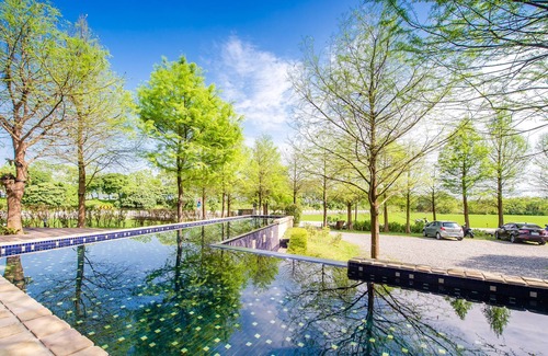 Dongshan Bed & Breakfast | Watch House