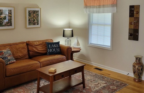 Louisa House | Water access, 2 min to lake, marina, boat ramp & slips to use, dog friendly.