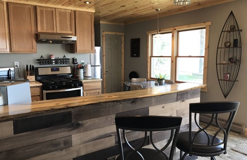 Houghton Lake Cottage | Water Front Cottage - Golden Coast of Houghton Lake, MI