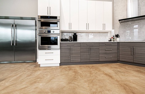 Juan de Fuca Electoral Area House | Water Front Home with Private Dock and Hot tub