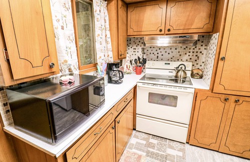 Empire Cottage | Water Front on Little Glen Lake