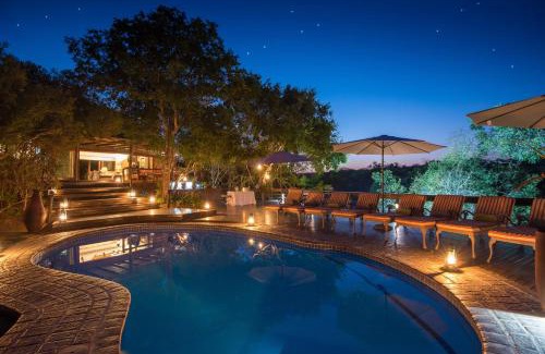 Thorny Bush Game Reserve Cabin | Waterbuck Game Lodge Thornybush Nature Reserve