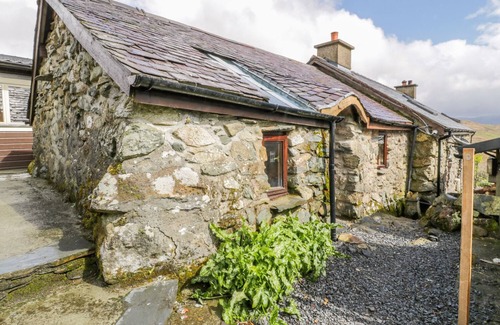 Beddgelert Cottage | Waterfall Cottage