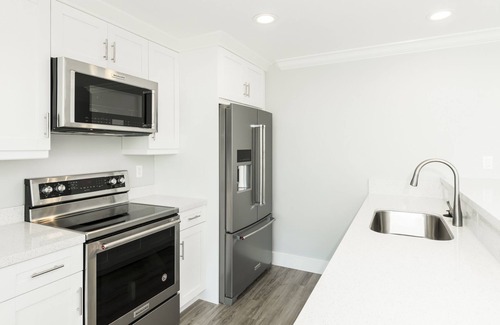 Meadows Condo | Waterfront 4 Bed, 4-Bath Condo @ Bayfront Suites & Marina - NO CLEANING FEE