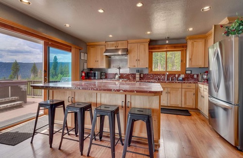 Tahoe Woods House | Waterfront Beachfront Beach Access Pets Allowed Hot Tub Lake House Outdoor Space