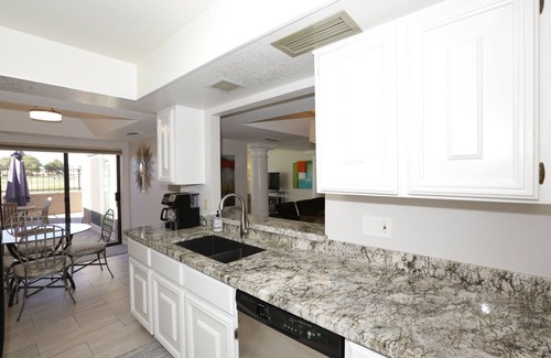 South Scottsdale House | Waterfront - Camelback Mountain Views, Golf Course views, Pet Friendly, Family Friendly.