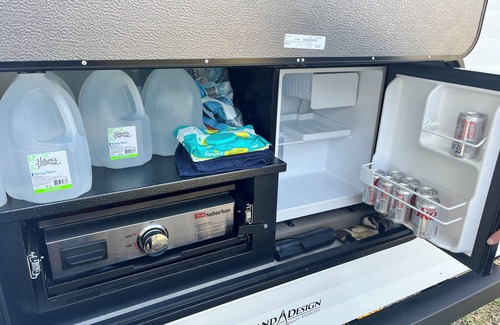 Fairfield Harbour House | Waterfront Charming RV located on the Neuse River - “Riverside Oasis”