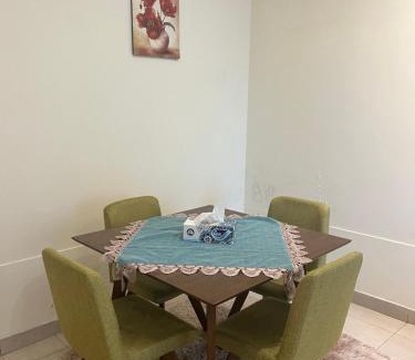 Sharjah Apartment | Waterfront comfort appartmentشقة بانوراما إطلاله على البحيرة