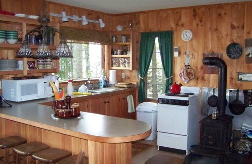 West Bath Cottage | Waterfront Cottage near Bath Maine