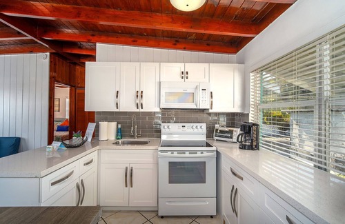 Little Torch Key Cottage | Waterfront Cozy Cottage with Boat Ramp & Dock!