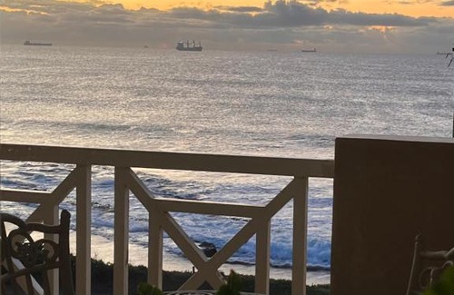 Selection Beach Apartment | Waterfront Escape