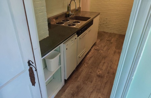 Crocheron House | Waterfront Historic "Old Bank" on Hoopers Island