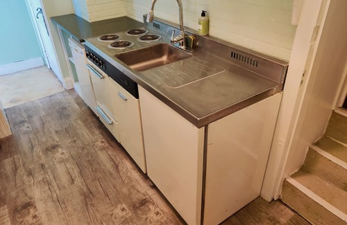 Crocheron House | Waterfront Historic "Old Bank" on Hoopers Island