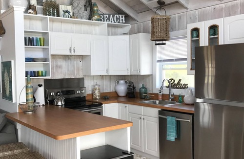 Napeague House | Waterfront home! Amazing sunset views!