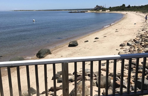 Napeague House | Waterfront home! Amazing sunset views!