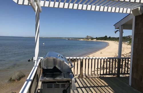 Napeague House | Waterfront home! Amazing sunset views!