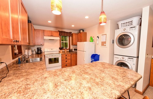 Eidelweiss Village House | Waterfront House w/Lakeside Deck, Kayaks and Canoe, Minutes to N. Conway