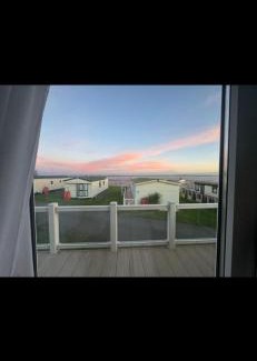 Isle of Grain Resort | Waterfront Kent coast