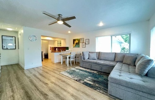 Wilton Manors Villa | Waterfront, Luxury Home, with pooln