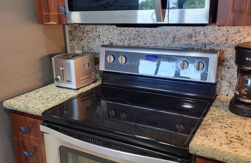 Marathon House | Waterfront - Private Dock, Pool and Backyard