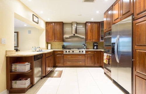 Sunset House | Waterfront Property with a resort style backyard and Heated Pool in Miami
