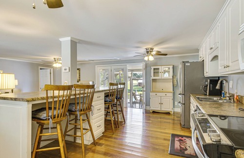 Hollands Landing House | Waterfront Prosperity Home w/Dock: Walk to Marina