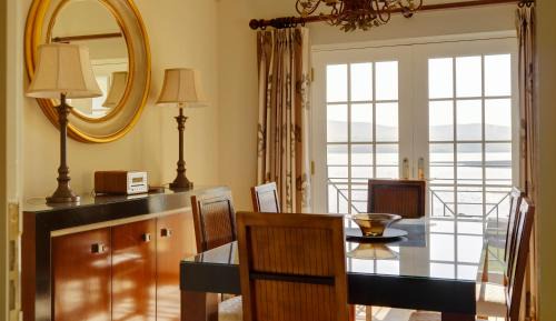 Dingle Apartment | Waters Edge 2