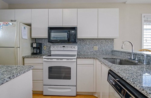 Holden Beach Condo | "Waters Edge 431-A" - Oceanfront Condo w/Community Pool, 2 Bedrooms/2 Bathrooms