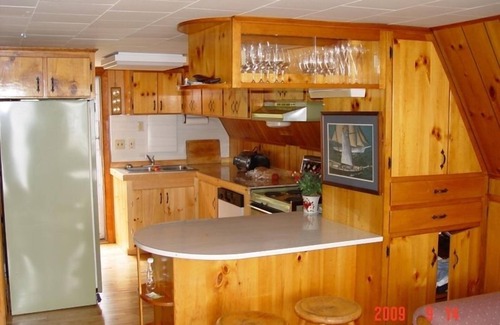 Gouldsboro Cottage | Watersedge Cottage on Picturesque Maine Coast