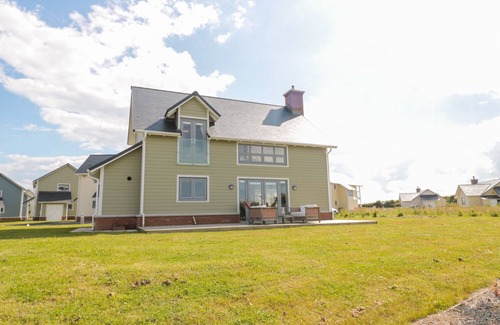Beadnell Cottage | Waterside