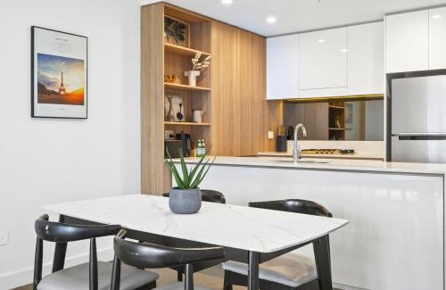 Wentworth Point Apartment | Waterview 1bedroom Plus Study Room at Wentworth Point