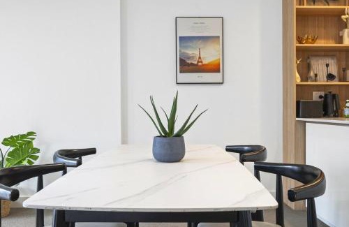 Wentworth Point Apartment | Waterview 1bedroom Plus Study Room at Wentworth Point